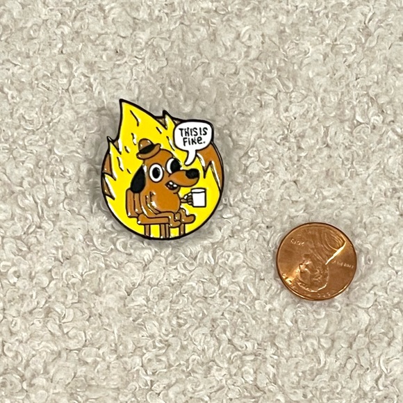 🏷️ cartoon yellow dog with coffee THIS IS FINE pin brooch - Picture 2 of 4